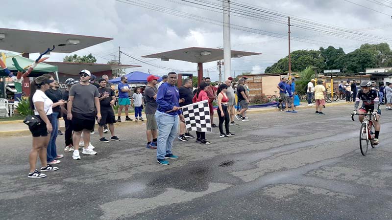 El Instituto Municipal de Deportes (Imdec) conjuntamente con la empresa privada, llevó a cabo con total éxito el II Gran Clásico de Ciclismo "Estación de Servicios Bomba Bocono".