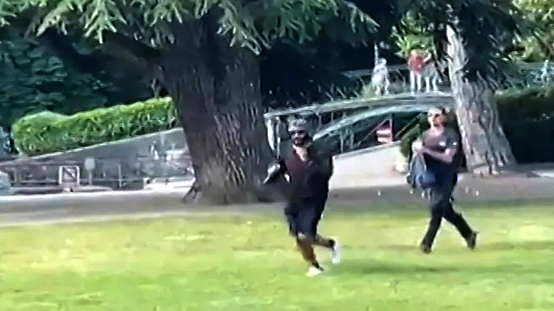 Hombre hiere a 4 niños en Francia