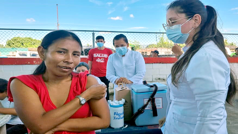 Jornada médica atiende 416 familias indígenas de Semprúm 
