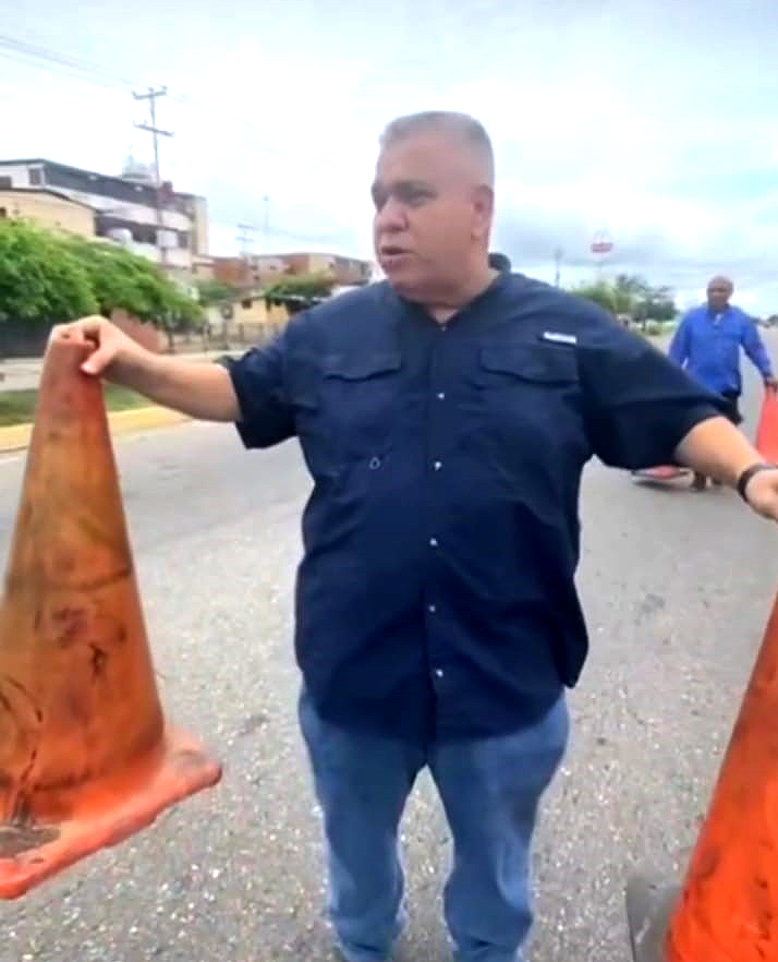 José Mosquera prohibido colocación de conos