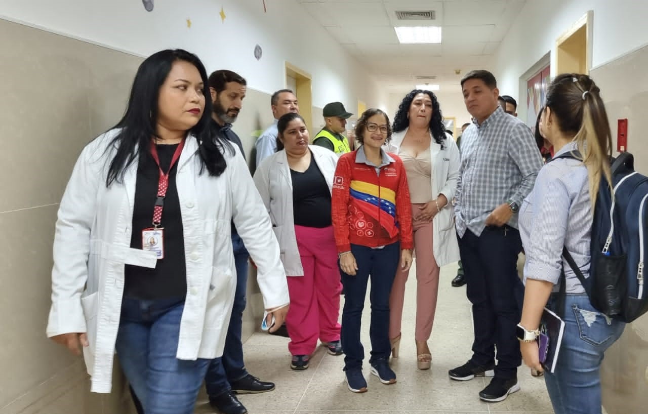 Ministra de Salud entrega consultorio popular 
