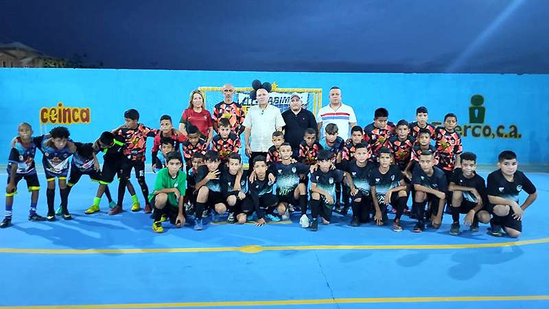Reinaugurada cancha de fútbol sala en el sector Los Laureles de Cabimas