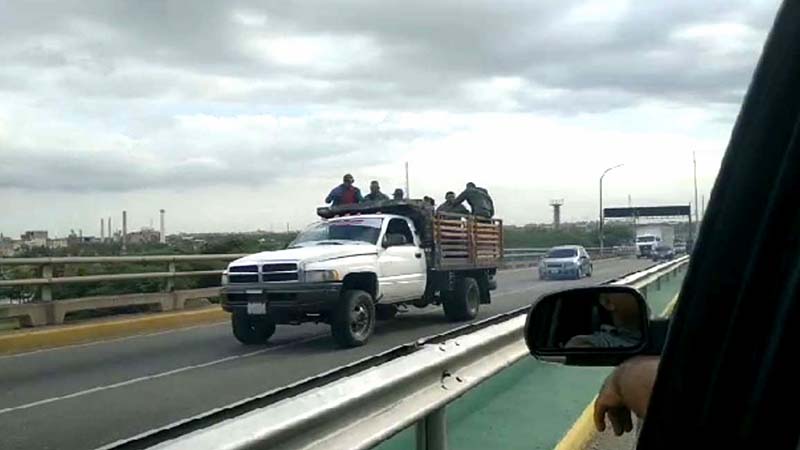 Yukpas mantienen cierre del puente