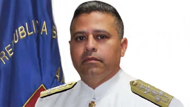 Nicolás Maduro pasa a retiro a casi todo el Alto Mando Militar