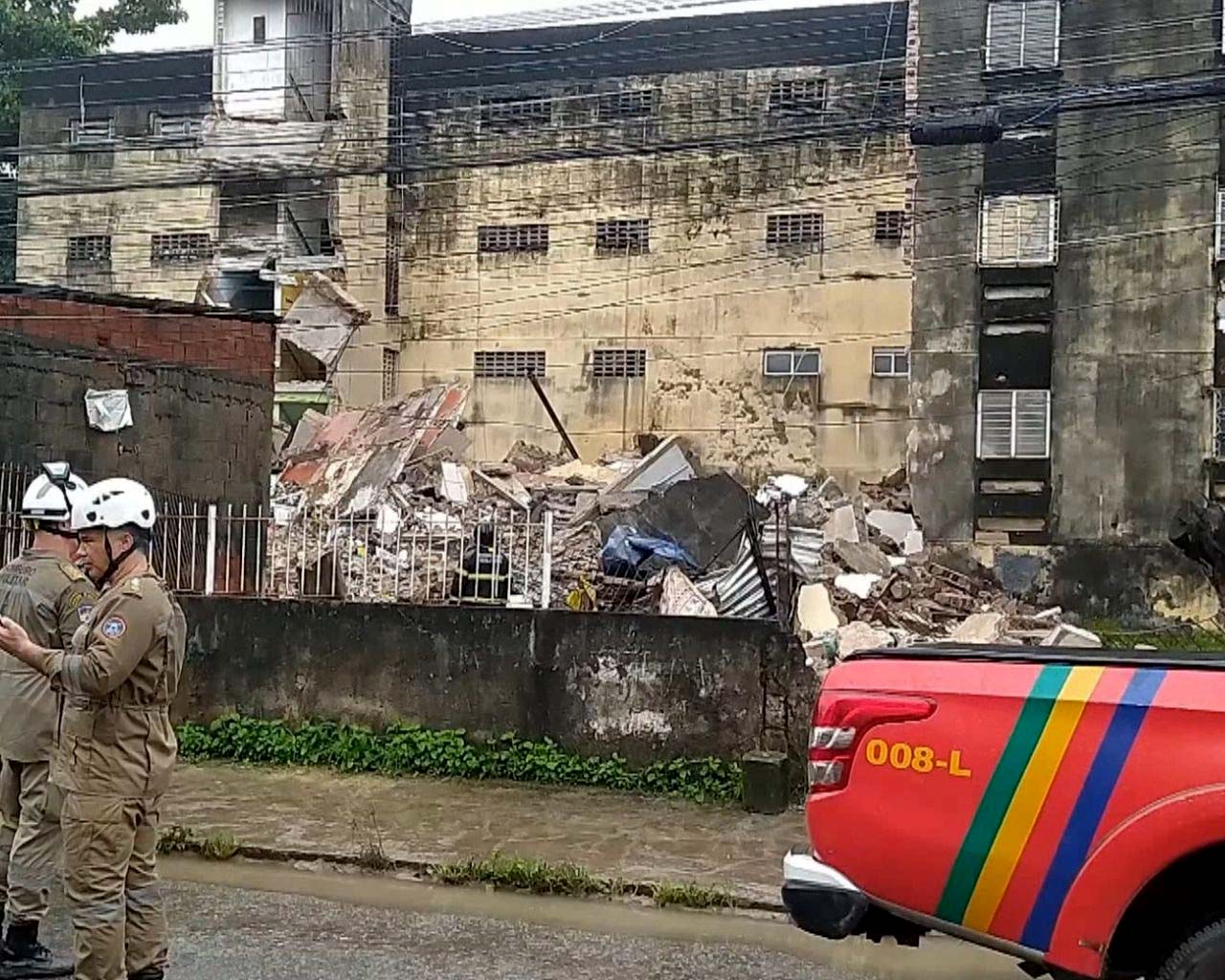 Brasil Derrumbe de edificio deja al menos 11 muertos