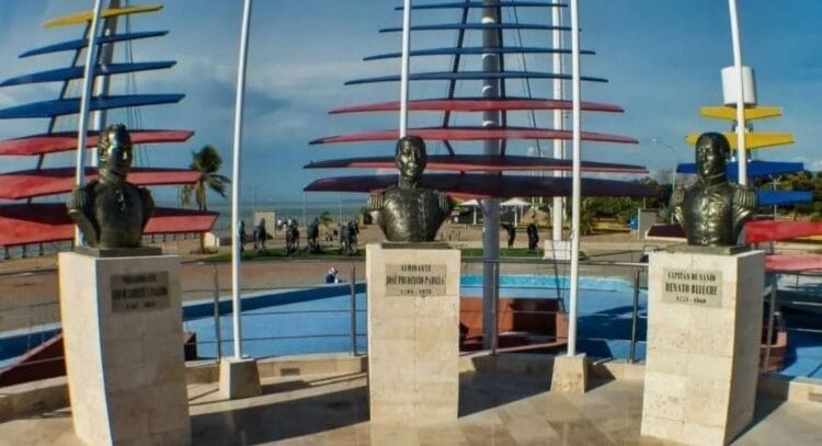 Culminado Monumento Épico Bicentenario en la Vereda del Lago de Maracaibo