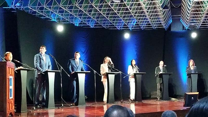 Debate Candidatos llaman a consolidar unidad 