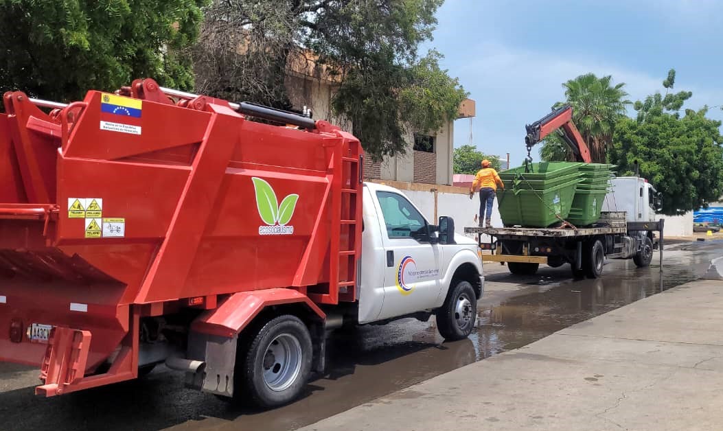 Envían al Zulia equipos recolección de desechos sólidos