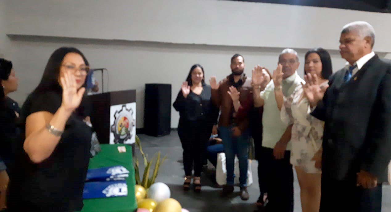 Juramentan directiva del Club de Leones
