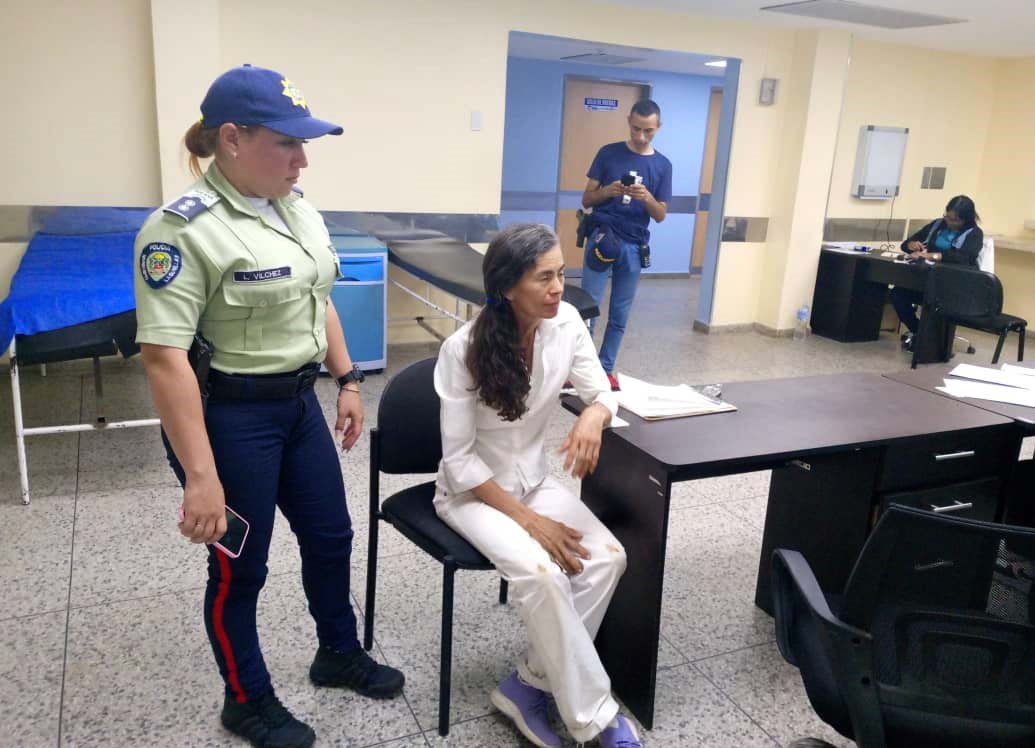 https://diarioelregionaldelzulia.com/localizan-sana-y-salva-a-mujer-en-ciudad-ojeda-reportada-como-desaparecida/