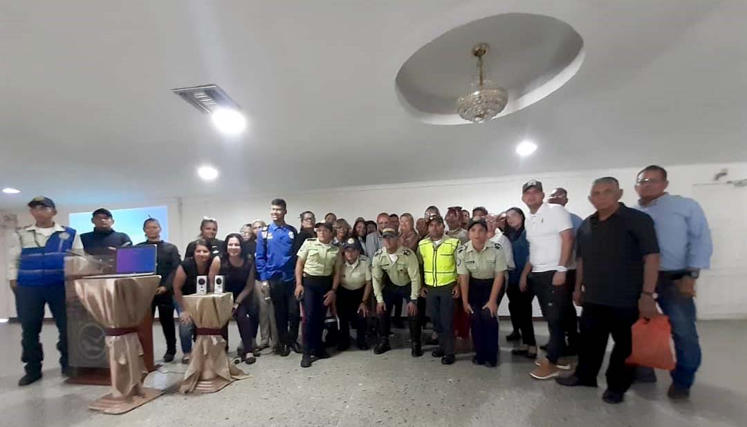 Con total éxito se realizó en Cabimas taller "Marca con tu corazón"