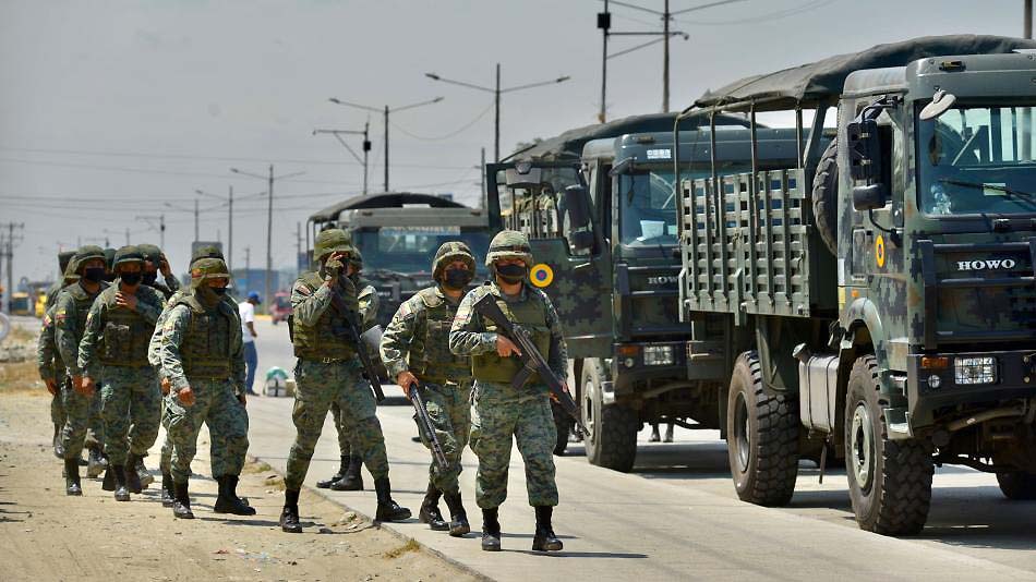 Militares toman cárcel de Ecuador 