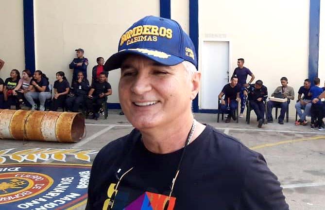 Bomberos de Cabimas arranca celebración de su 65 aniversario