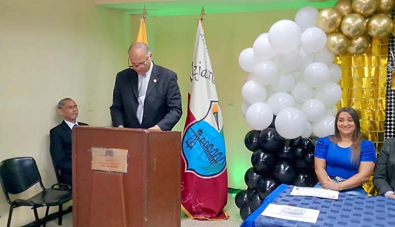 Nocturna Alejandro Fuenmayor en Cabimas