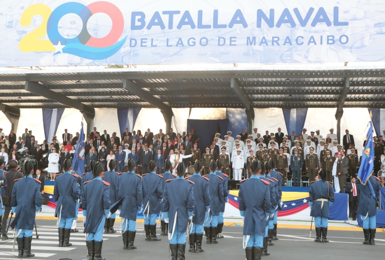 En el marco del acto con motivo del Bicentenario de la Batalla Naval del Lago de Maracaibo, realizado en el estado Zulia, el presidente Nicolás Maduro destacó que “en nuestras manos jamás se perderá la Patria”.