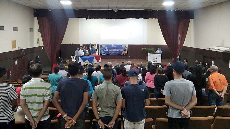 Proponen al docente como motivador de nuevas generaciones UPTZ