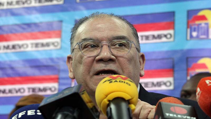 UNT retira candidato a las primarias