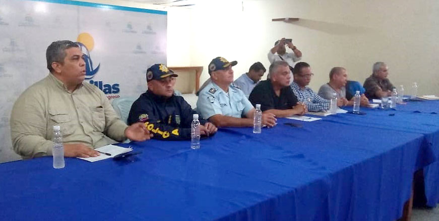Tras el exitoso operativo de seguridad y orden público realizado el pasado fin de semana en el municipio Lagunillas, el alcalde José Mosquera Adarme convocó este lunes, 4 de septiembre, a una reunión a los dueños de establecimientos y locales de expendio de bebidas alcohólicas para informar sobre los resultados que arrojaron estas acciones, coordinadas por las autoridades locales y diferentes cuerpos policiales.