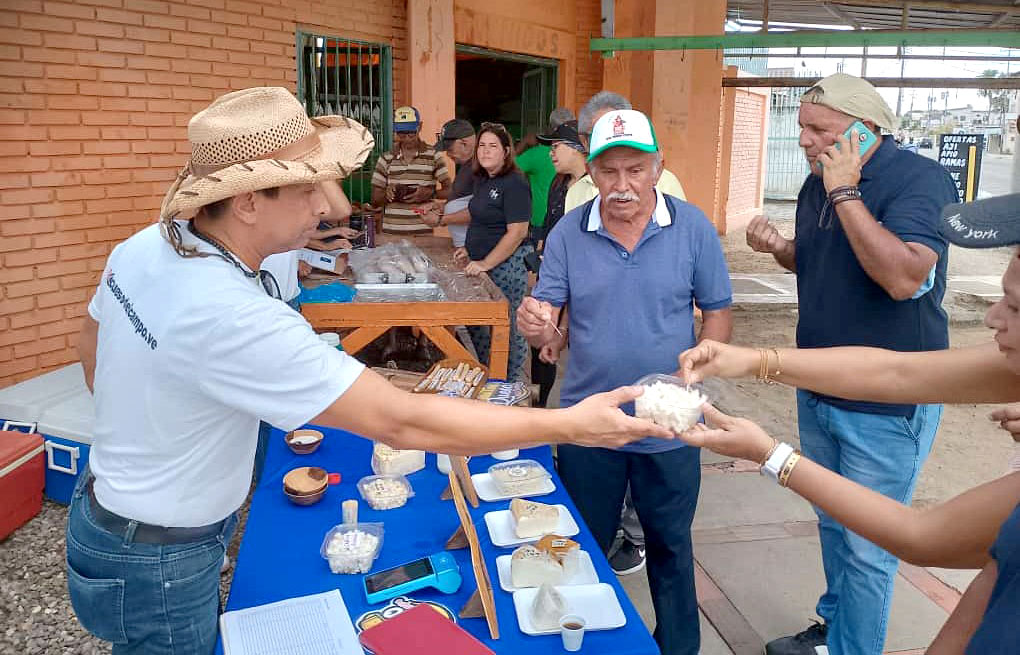 Alimentos en el sector Las Cabillas
