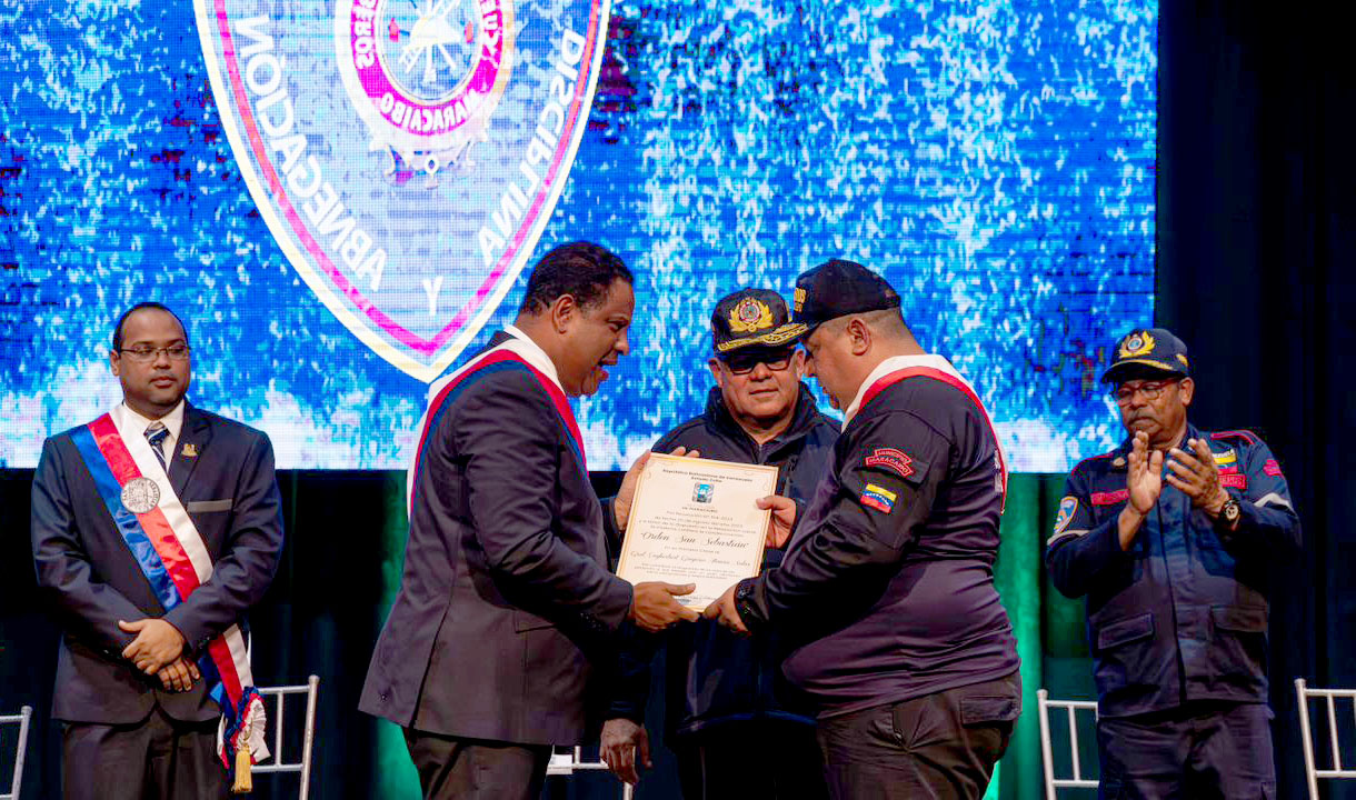 Bomberos de Maracaibo cuenta con su primer general