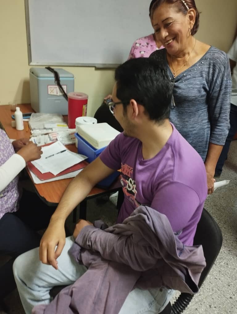 En Cabimas a través de la realización de una jornada de vacunació