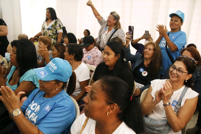 Mujeres zulianas ratificaron apoyo a María Corina
