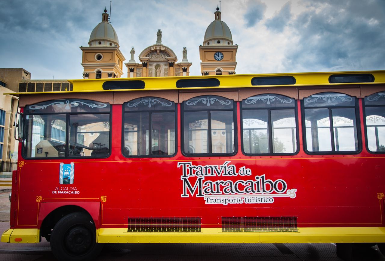 Maracaibo Canta a beneficio del Tranvía