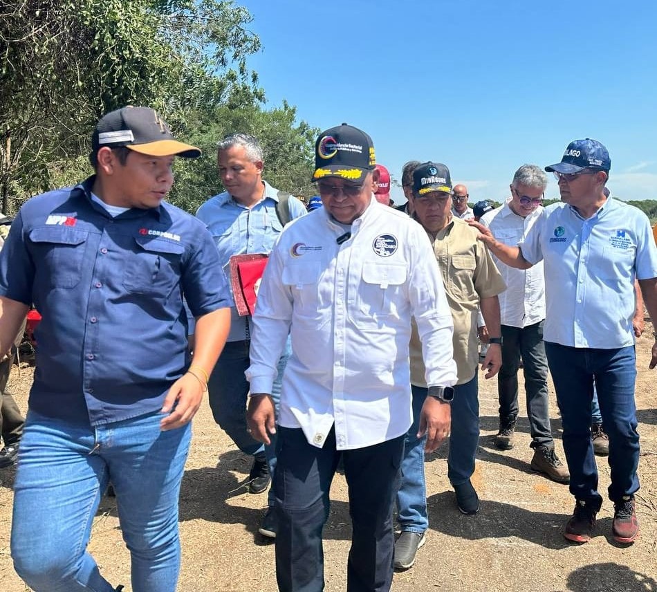  Néstor Reverol Planta de Tratamiento de Aguas Servidas 