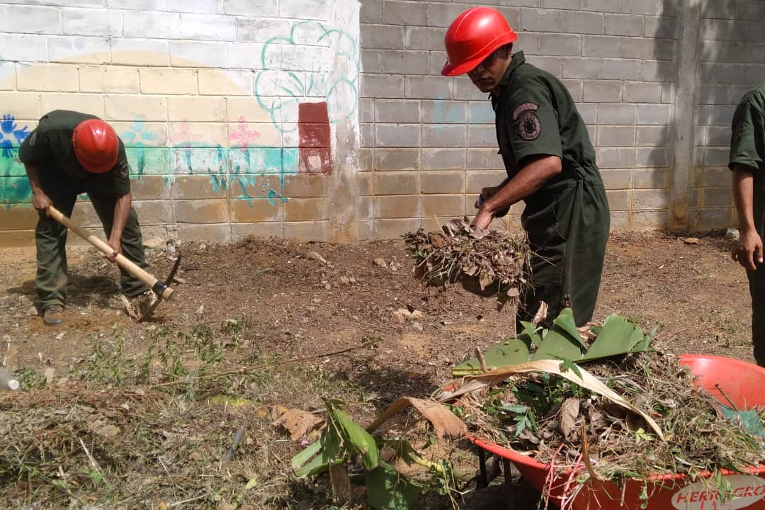 Se inicia en el Zulia "Plan Bricomiles en Acción por Mi Mesa Silla Bella"