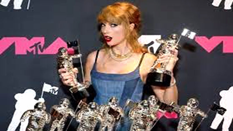 Taylor Swift se llevó los galardones más codiciados de los MTV VMA