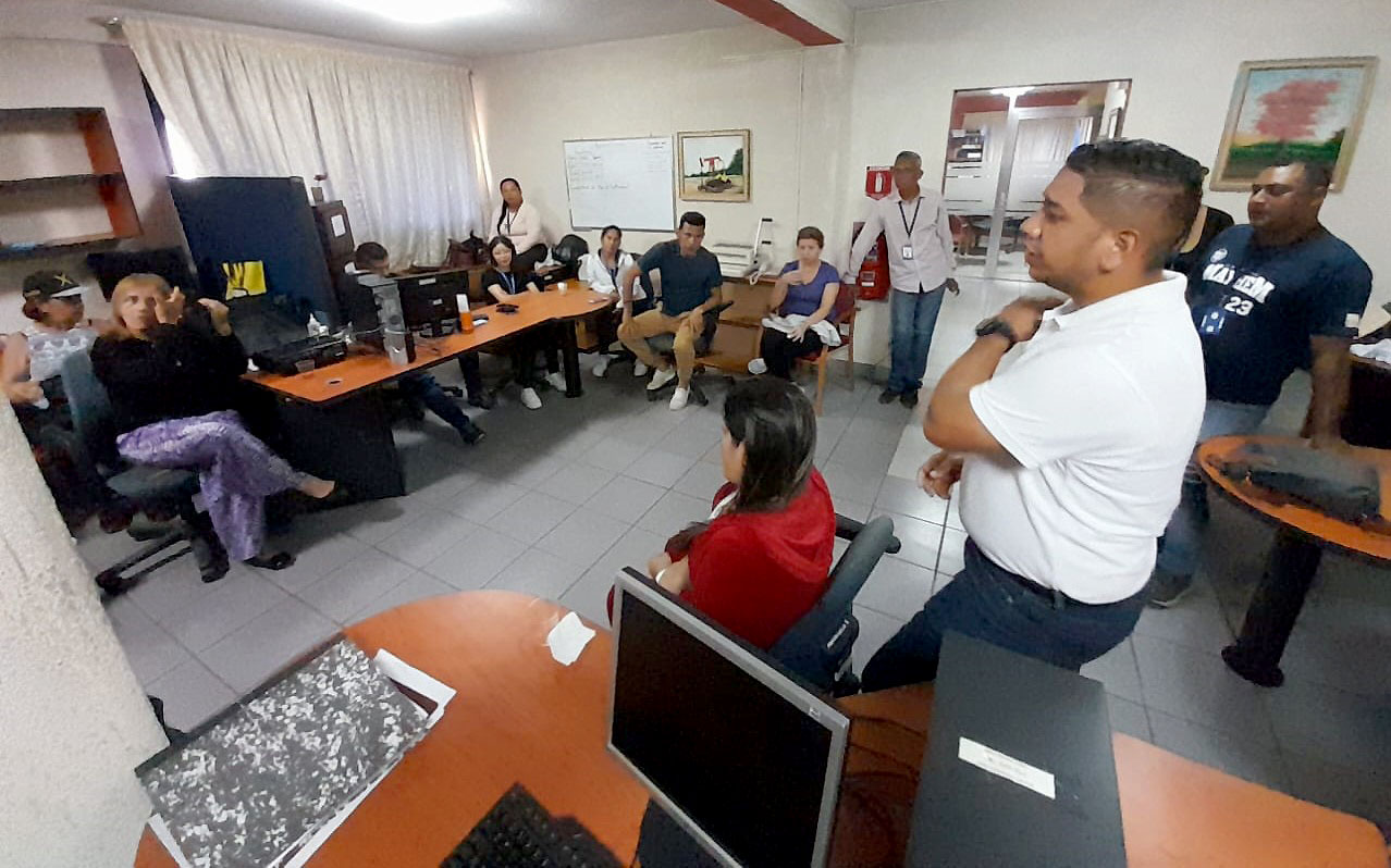 Trabajadores de Emugas fueron adiestrados con taller motivacional