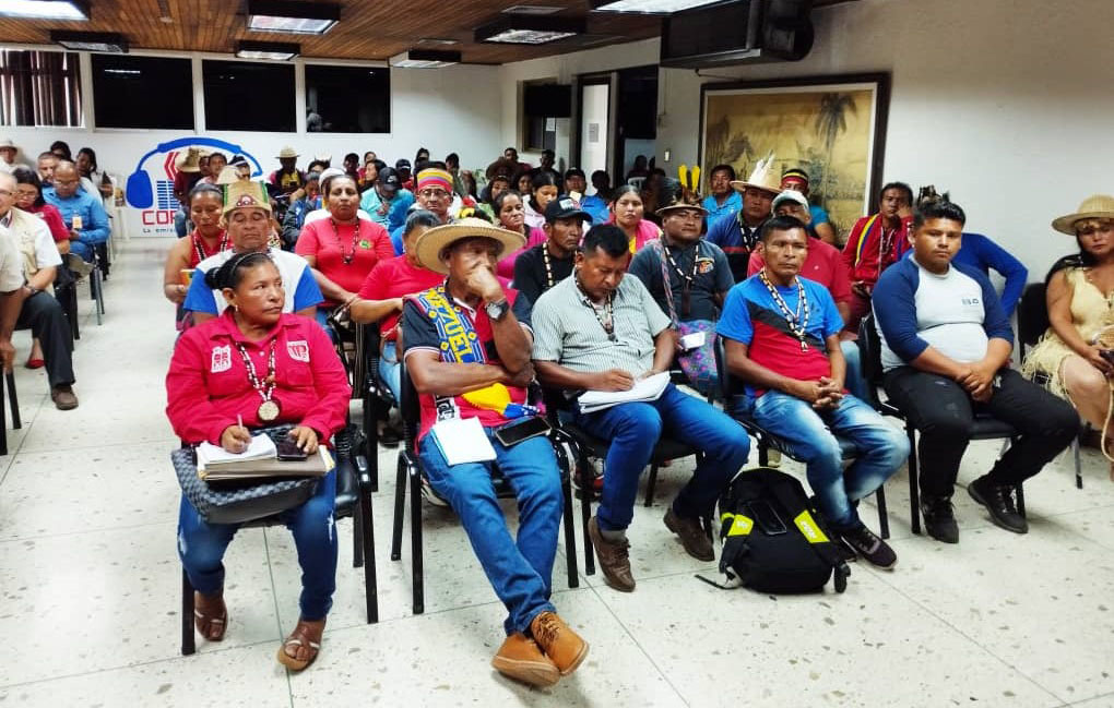 Viceministra de Pueblos Indígenas se reunió con yukpas en Corpozulia