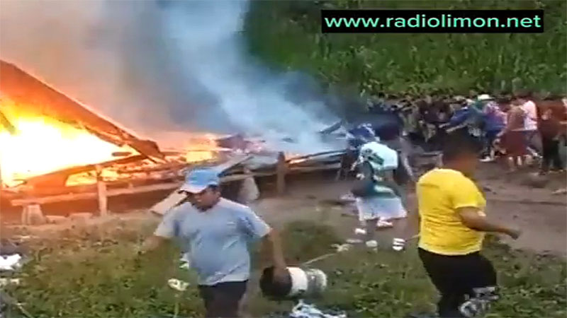Cuatro niños murieron calcinados cuando su  vivienda ardió en llamas