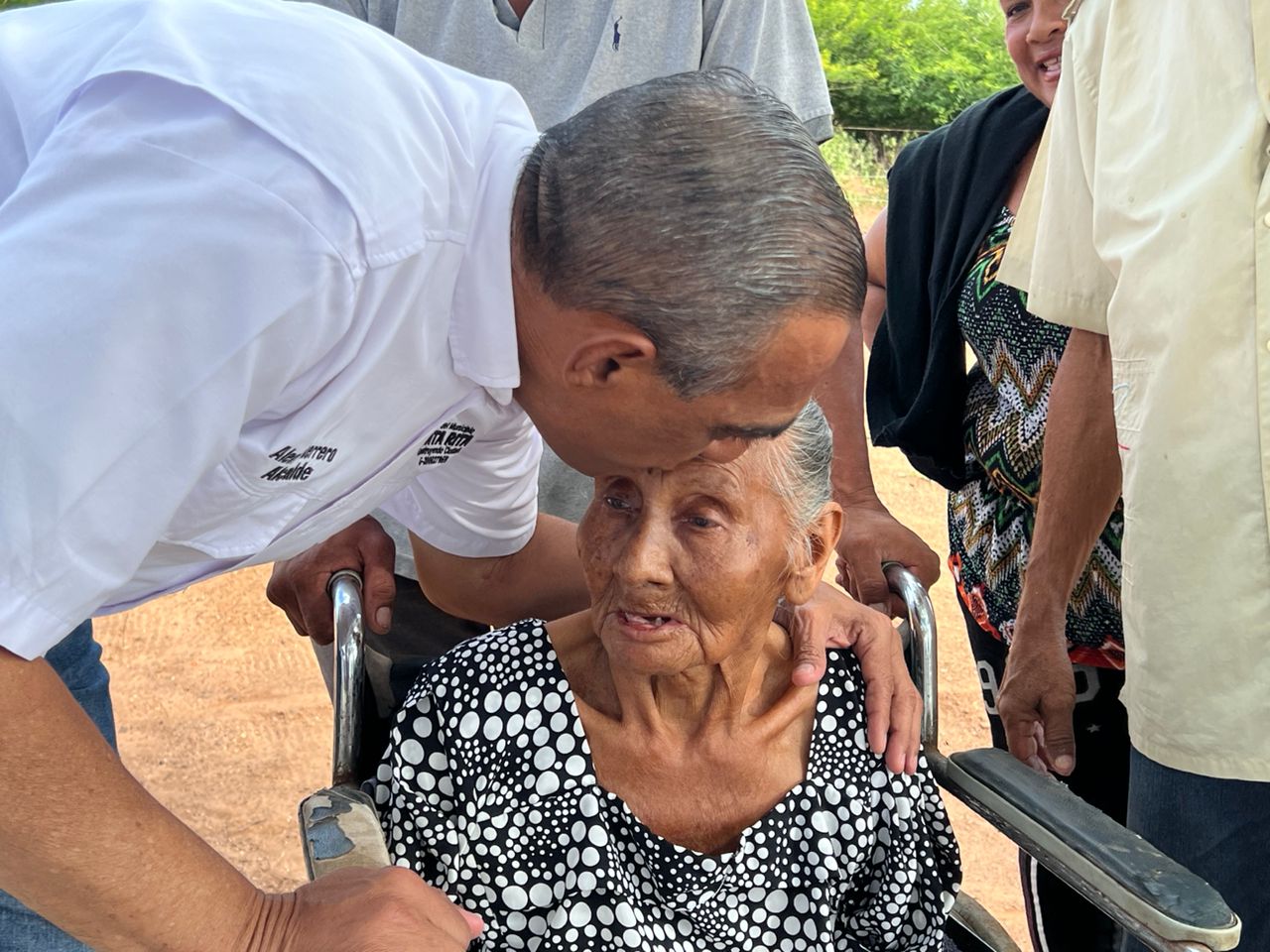 150 personas de La Esperanza fueron atendidas 