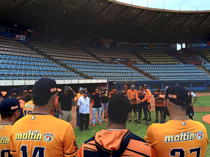 Águilas abren sus alas de pretemporada en Maracaibo