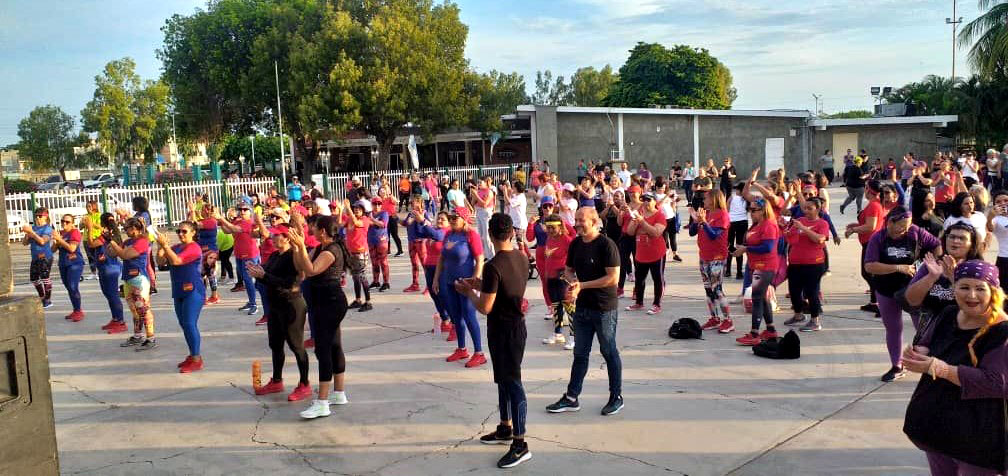 El Rey de la Guarachoterapia puso a bailar a Cabimas