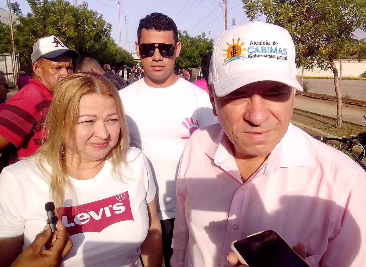 Éxito total I edición de la Gran Marea Rosa 3 Km
