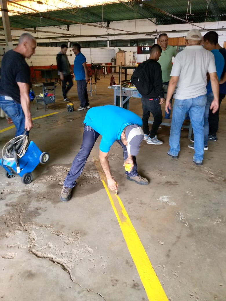 Inicia en Cabimas plan de desmalezamiento en el Inces y Bompland