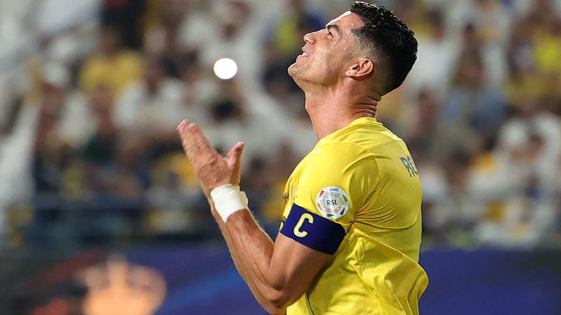 Según medios iraníes, un equipo de abogados de la república islámica habría presentado una denuncia en contra del astro luso Cristiano Ronaldo, quien junto al elenco del Al-Nassr arribó a Teherán el 19 de septiembre para enfrentar al Persépolis por la Champions asiática (0-2).