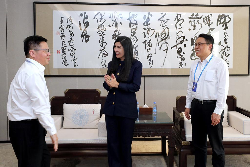 Presidenta del TSJ se reunió en China 