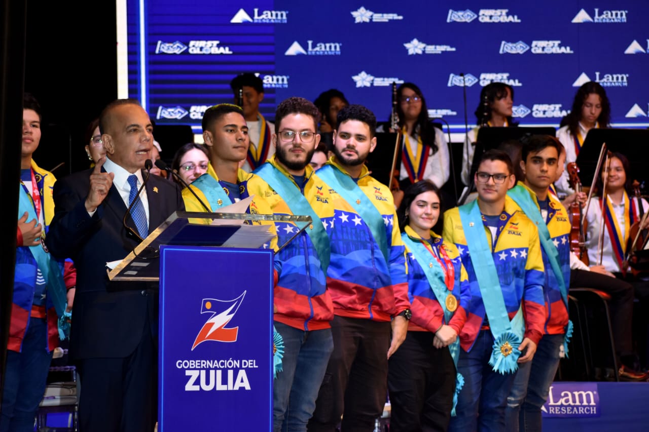 Rosales Campeones del Mundial de Robótica