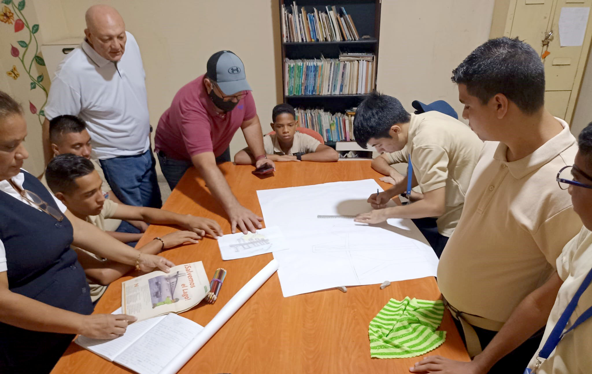 Telbcol celebra 39 años de fundado