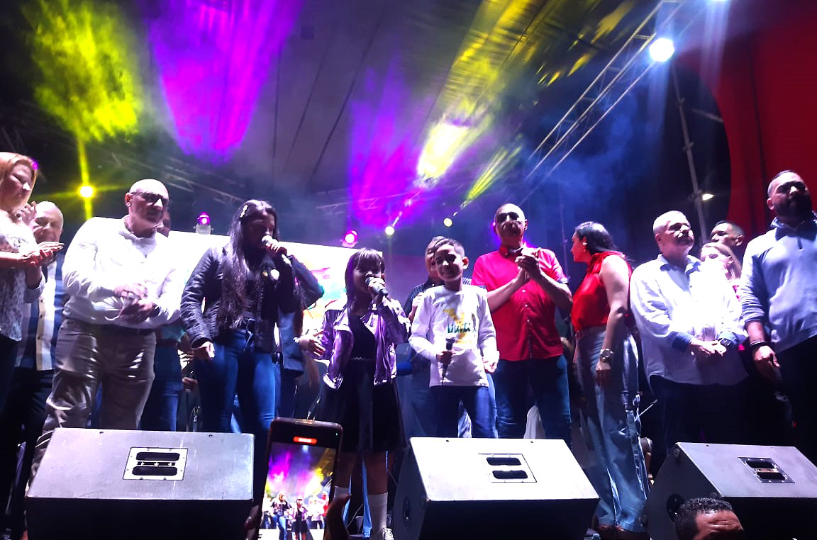 Encendido de luces 2023 