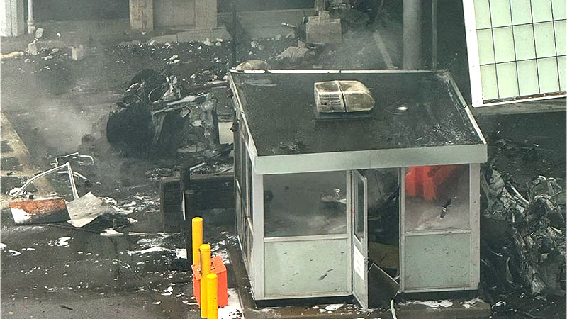 Explotó un auto en puente fronterizo Canada-EE UU