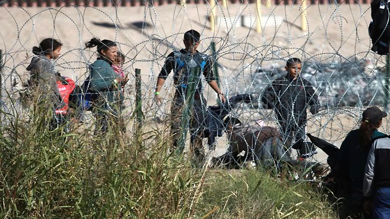 Llega a la frontera México la caravana más grande de migrantes