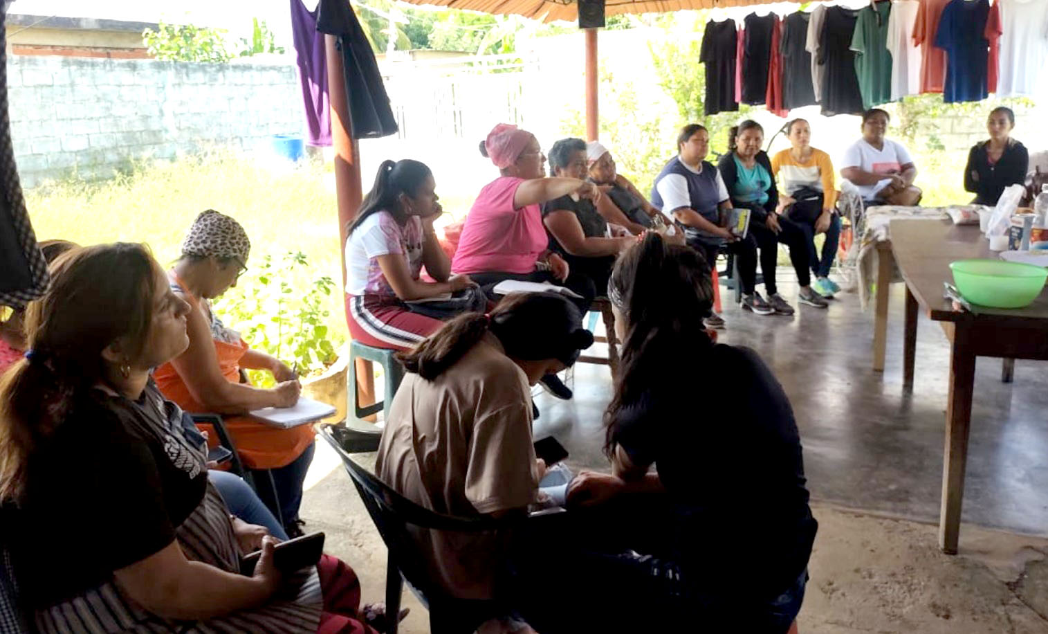 Programa Aprendo y Emprendo atendió 230 personas 