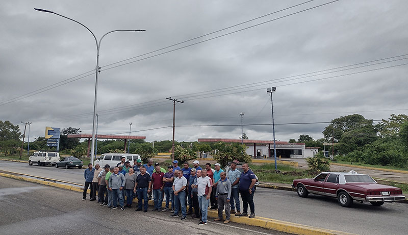 Alcalde Jhon Ziccardi solicita mayor suministro de combustible para Valmore Rodríguez 