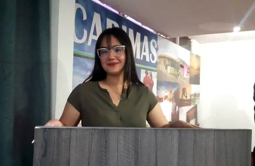 En sesión especial de Cabimas honran a estudiantes universitarios