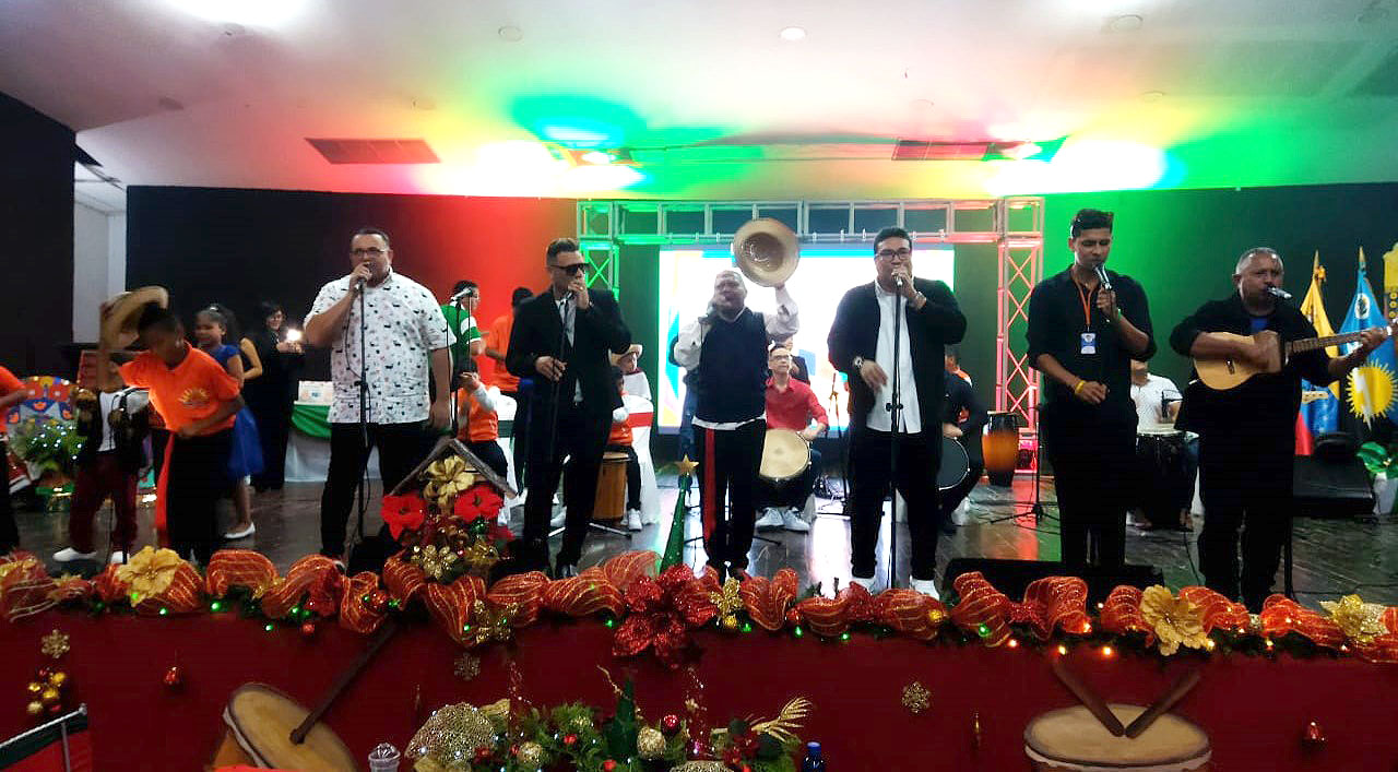 Escuelas de Pdvsa rindieron homenaje al "Ayayero" 