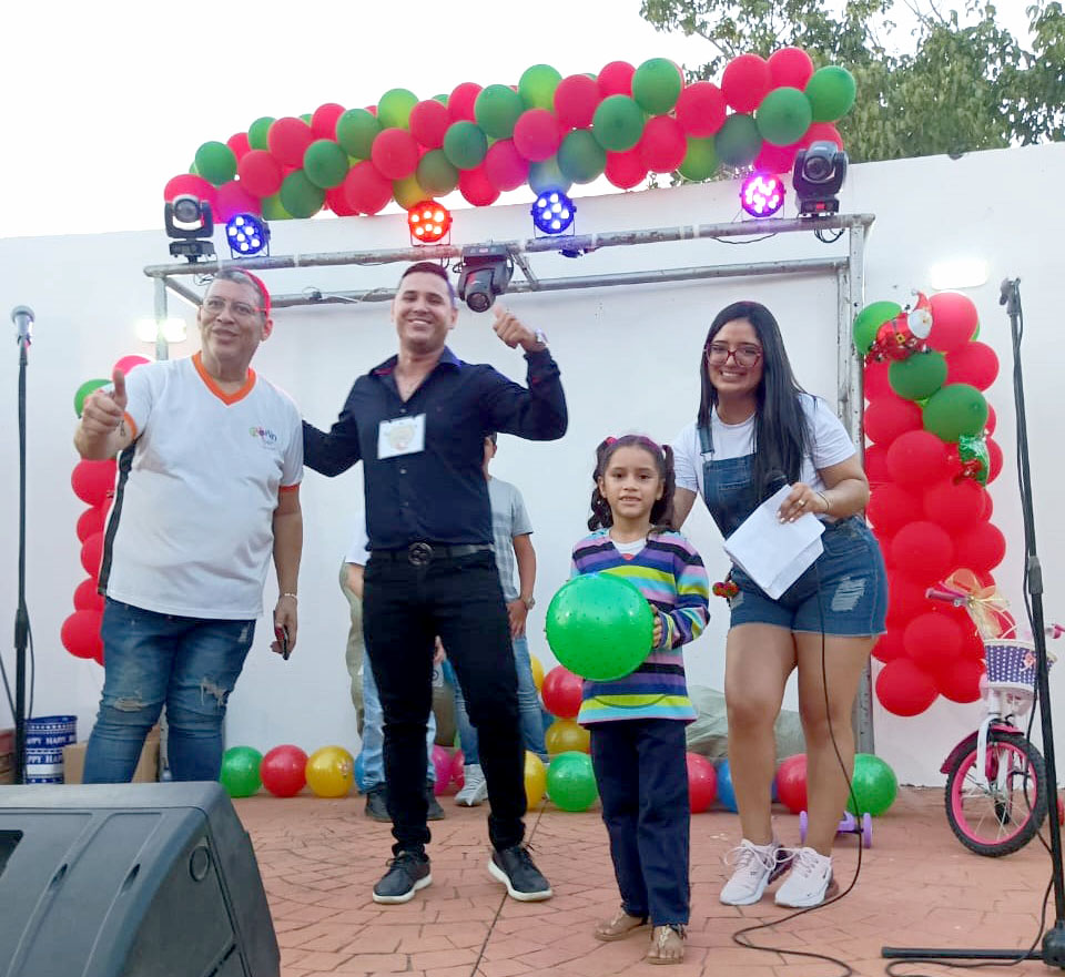 Fundación Los Duendes de Santa R-5